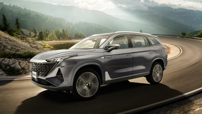 MG Motor RX9 Elegance AT