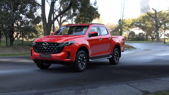 Mazda BT-50 Base