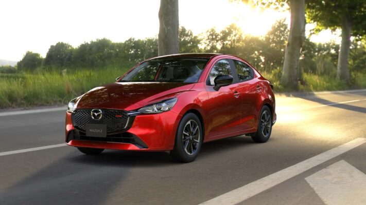 Mazda Mazda2 Sedán i