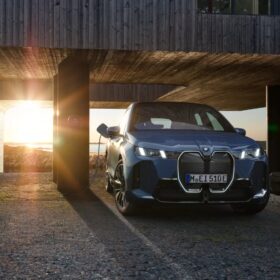 BMW iX iX M70 2026 completo