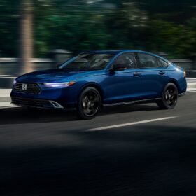 Honda Accord Híbrido Touring HEV 2025 completo