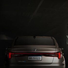 Hyundai HB20 SD GL AT 2025 completo
