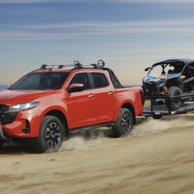 Mazda BT-50 Base completo