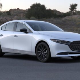 Mazda Mazda3 Sedán i Grand Touring completo