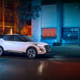 Nissan Kicks Play e-POWER Platinum completo