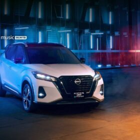 Nissan Kicks Play e-POWER Platinum completo