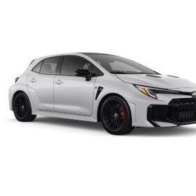 Toyota GR Corolla Circuit Edition completo