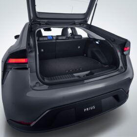 Toyota Prius Premium completo