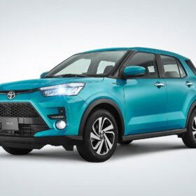 Toyota Raize XLE MT completo
