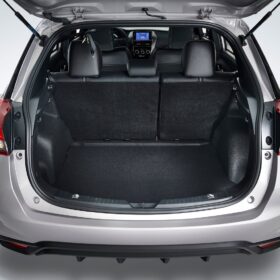 Toyota Yaris Hatchback S CVT completo