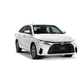 Toyota Yaris Sedán Base CVT completo